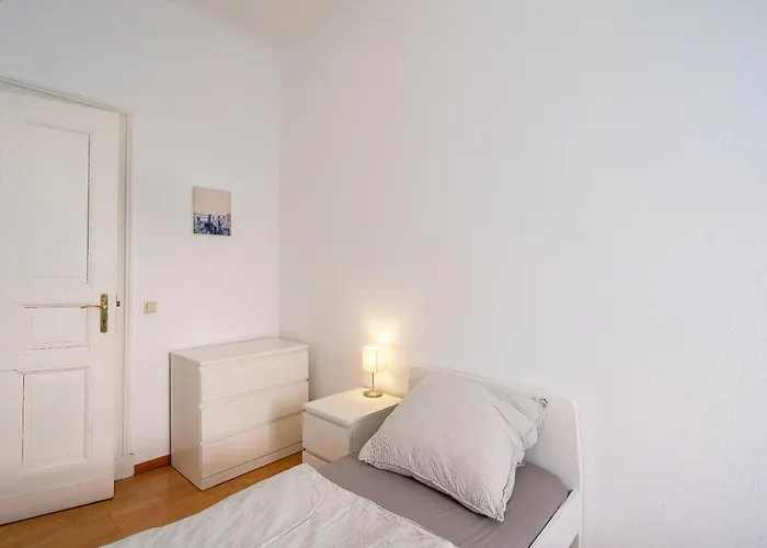 شقة Silizium 3 Monteurwohnung Zentral